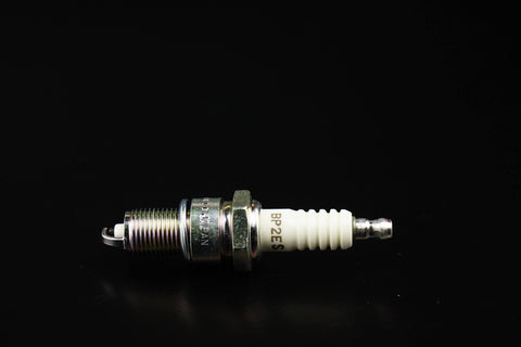 NGK - BP2ES - ATC-NG-1006 - AUTOMOTRIZ CONSUMIBLES - BUJIAS, CABLES Y COBERTORES - BUJIAS - BUJIA CALIENTE SISTEMA PLATINOS