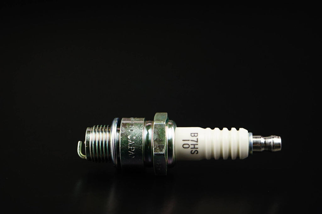 NGK - B7HS-10 - ATC-NG-1020 - AUTOMOTRIZ CONSUMIBLES - BUJIAS, CABLES Y COBERTORES - BUJIAS - BUJIA MOTORES FUERA BORDA