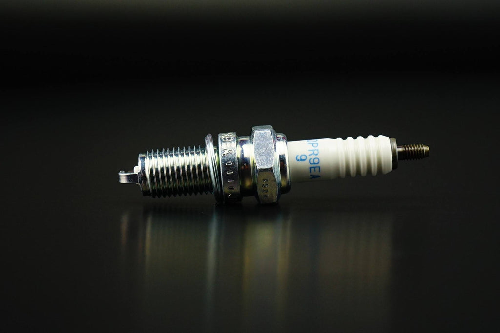 NGK - DPR9EA-9 - ATC-NG-1057 - AUTOMOTRIZ CONSUMIBLES - BUJIAS, CABLES Y COBERTORES - BUJIAS - BUJIA MOTOS Y CUADRAS